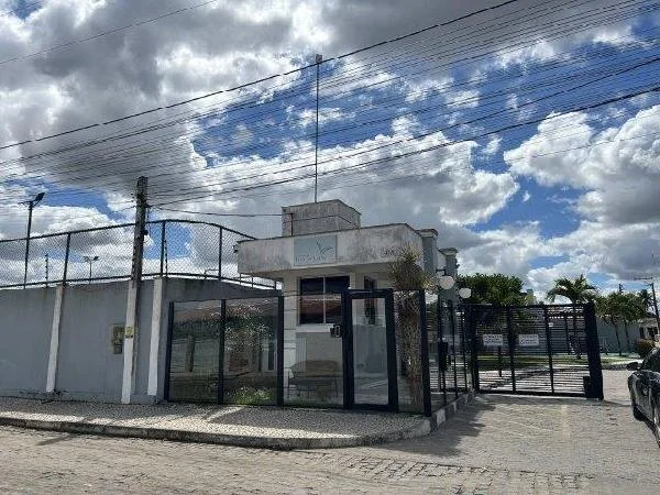 Casa - 3 Quartos - Feira de Santana - Ocupado — foto 2