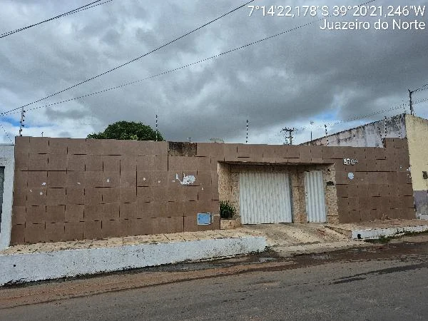 Casa - 3 Quartos - Juazeiro do Norte - Ocupado — foto 2