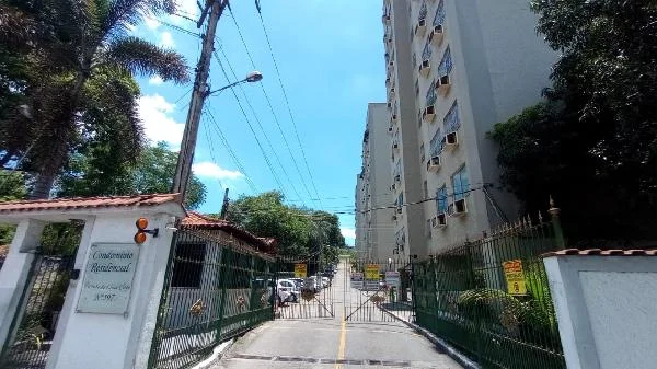 Apartamento - 2 Quartos - Sao Goncalo - Desocupado — foto 2