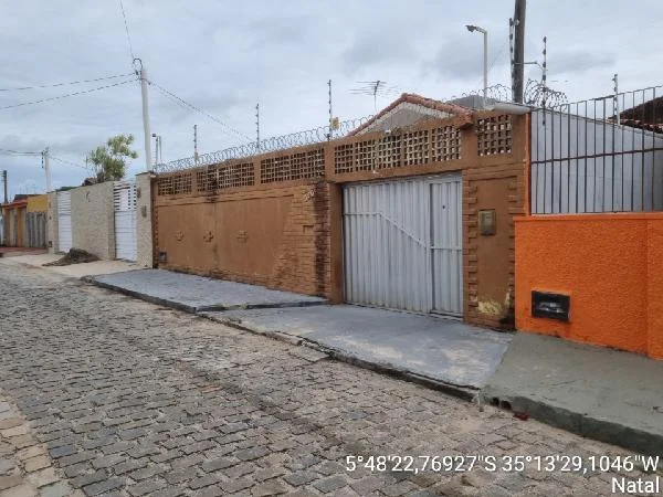 Casa - 4 Quartos - Natal - Ocupado — foto 2