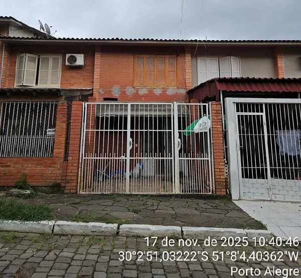 Casa - 2 Quartos - Porto Alegre - Desocupado — foto 2
