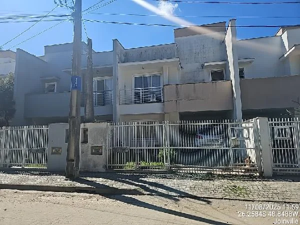 Casa - 3 Quartos - Joinville - Ocupado — foto 2