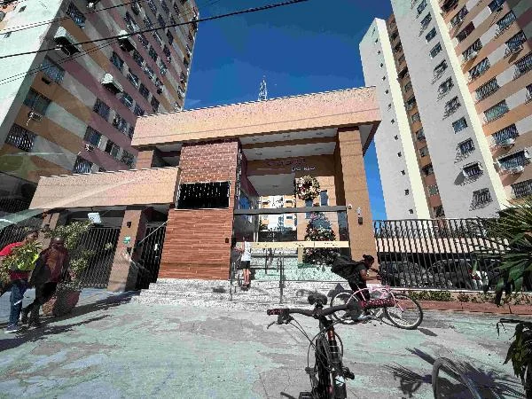 Apartamento - 2 Quartos - Niteroi - Ocupado — foto 2