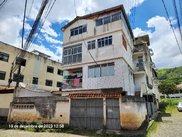 Apartamento - 2 Quartos - Nova Friburgo - Ocupado — foto 2