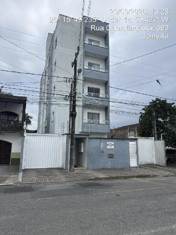 Apartamento - 3 Quartos - Joinville - Ocupado — foto 2