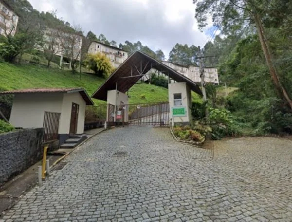 Apartamento - 2 Quartos - Nova Friburgo - Ocupado — foto 2