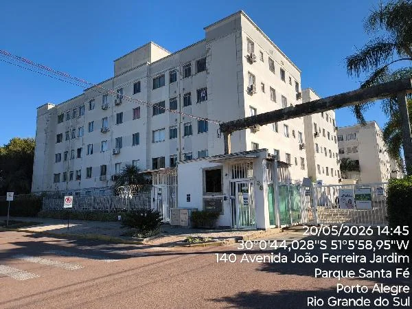 Apartamento - 2 Quartos - Porto Alegre - Ocupado — foto 2