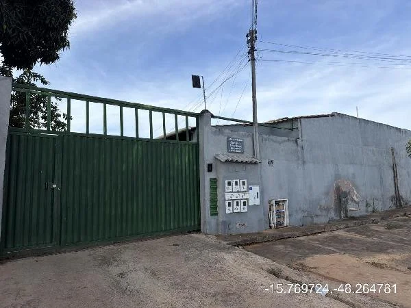 Casa - 2 Quartos - Águas Lindas de Goiás - Ocupado — foto 2