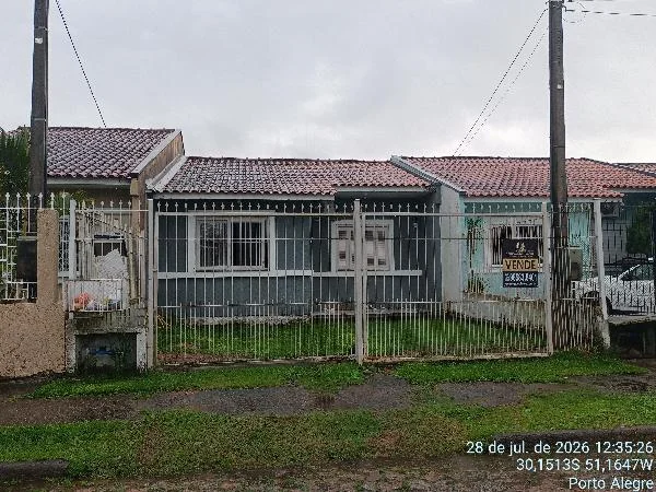 Casa - 3 Quartos - Porto Alegre - Ocupado — foto 2