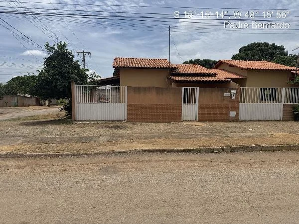 Casa - 2 Quartos - Padre Bernardo - Ocupado — foto 2