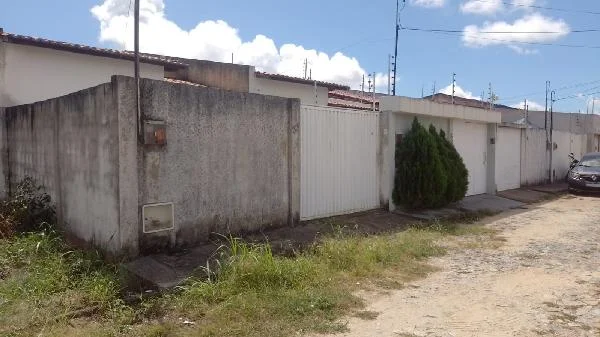 Casa - 2 Quartos - Acarau - Desocupado — foto 2
