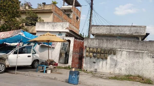 Casa - 1 Quarto - São Gonçalo - Ocupado — foto 2