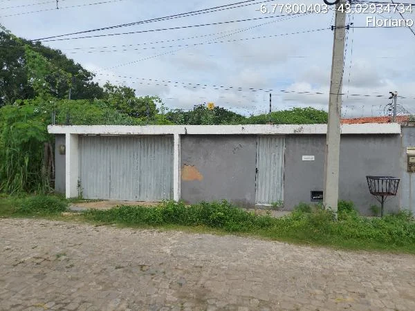 Casa - 3 Quartos - Floriano - Desocupado — foto 2
