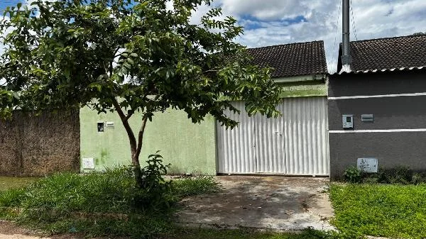 Casa - 2 Quartos - Santo Antonio do Descoberto - Ocupado — foto 2