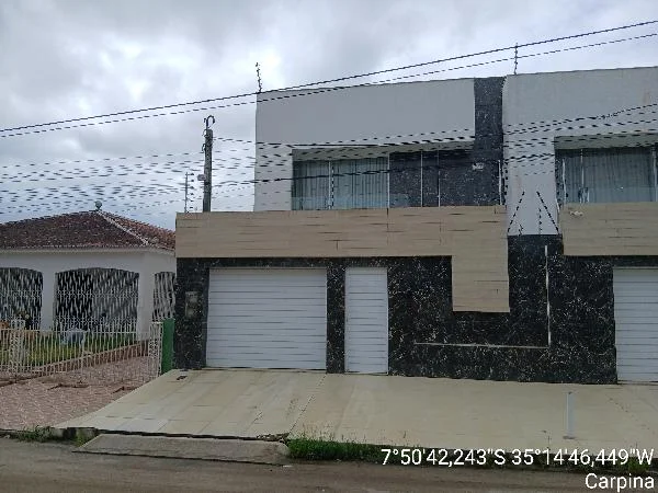 Casa - 4 Quartos - Carpina - Ocupado — foto 2