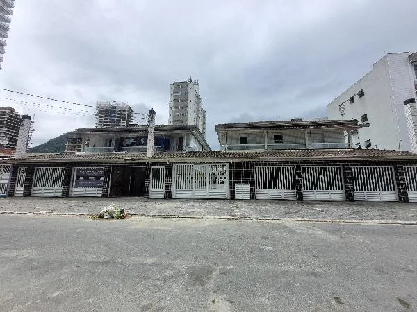 Casa - 3 Quartos - Praia Grande - Ocupado — foto 2