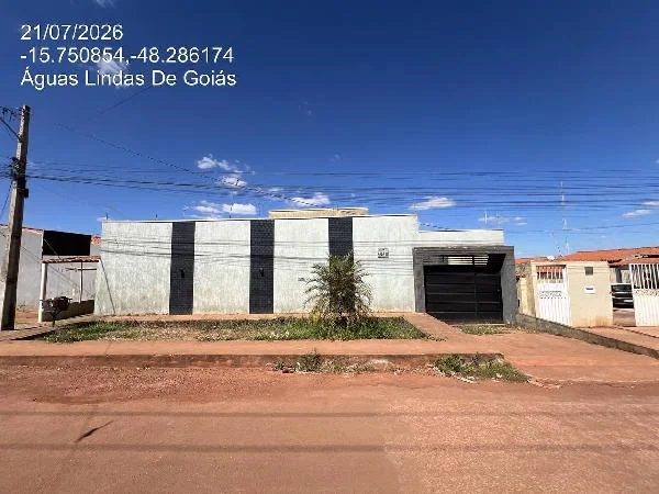 Casa - 2 Quartos - Aguas Lindas de Goias - Desocupado — foto 2