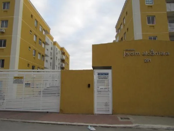 Apartamento - 2 Quartos - Sao Goncalo - Ocupado — foto 2