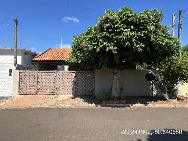 Casa - 3 Quartos - Urania - Ocupado — foto 2