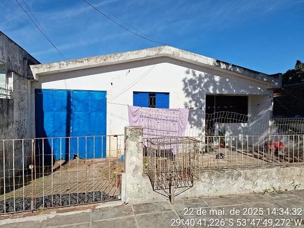 Casa - 3 Quartos - Santa Maria - Ocupado — foto 2