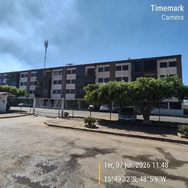 Apartamento - Brasilia - Desocupado — foto 2
