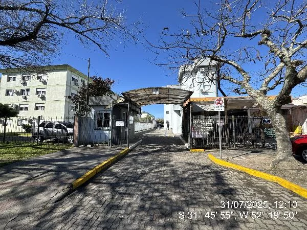 Apartamento - 2 Quartos - Pelotas - Ocupado — foto 2