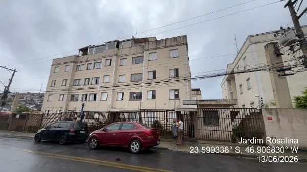 Apartamento - 2 Quartos - Cotia - Desocupado — foto 2