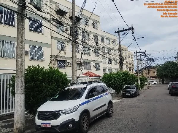 Apartamento - 2 Quartos - São Gonçalo - Ocupado — foto 2