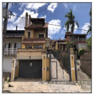 Casa - 3 Quartos - Porto Alegre - Ocupado — foto 2