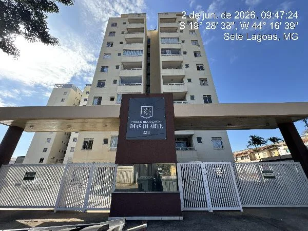 Apartamento - 2 Quartos - Sete Lagoas - Desocupado — foto 2