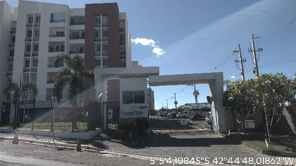 Apartamento - 3 Quartos - Teresina - Ocupado — foto 2