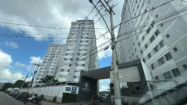 Apartamento - 2 Quartos - Juiz de Fora - Desocupado — foto 2
