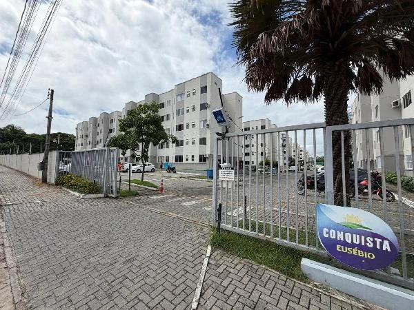 Apartamento - 2 Quartos - Eusebio - Ocupado — foto 2