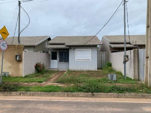 Prédio - 2 Quartos - Campos dos Goytacazes - Ocupado — foto 2