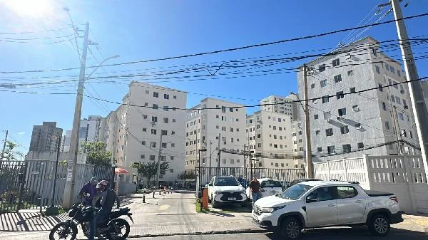 Apartamento - 2 Quartos - Salvador - Ocupado — foto 2