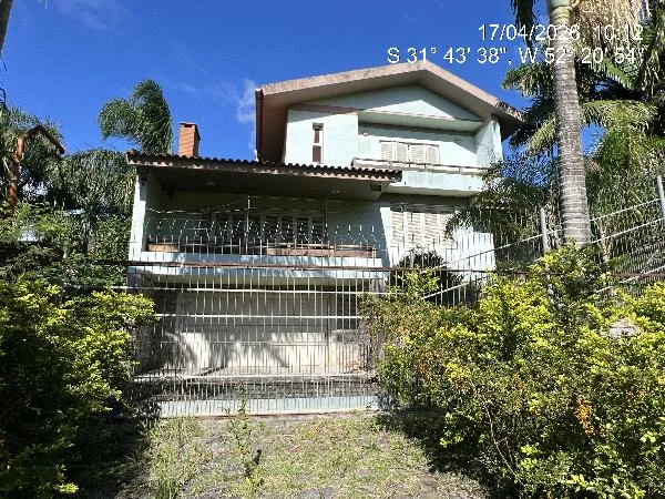 Casa - 4 Quartos - Pelotas - Desocupado — foto 2