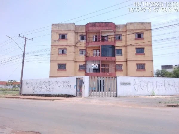 Apartamento - 2 Quartos - Valparaiso de Goias - Ocupado — foto 2