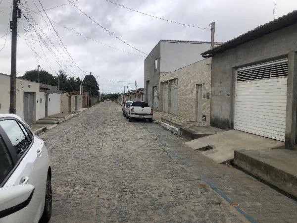 Casa - 2 Quartos - Sao Goncalo do Amarante - Ocupado — foto 2