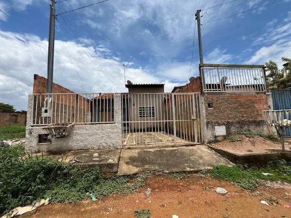 Casa - 2 Quartos - Luziania - Ocupado — foto 2