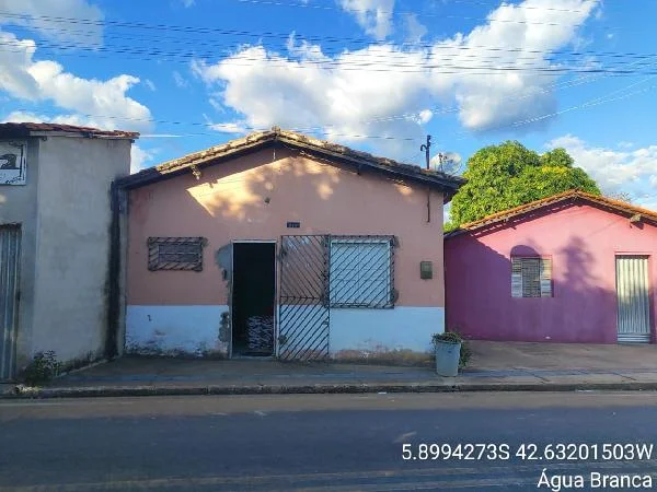 Casa - 2 Quartos - Agua Branca - Ocupado — foto 2