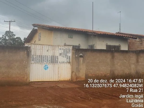 Casa - 3 Quartos - Luziania - Ocupado — foto 2