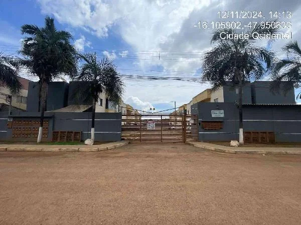 Apartamento - 2 Quartos - Cidade Ocidental - Ocupado — foto 2