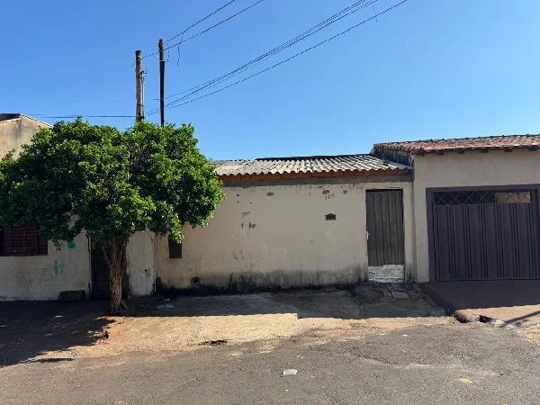 Casa - 2 Quartos - Ribeirao Preto - Ocupado — foto 2