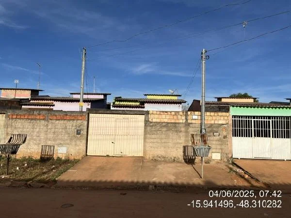 Casa - 2 Quartos - Santo Antonio do Descoberto - Ocupado — foto 2