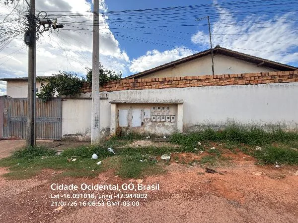 Casa - 2 Quartos - Cidade Ocidental - Ocupado — foto 2