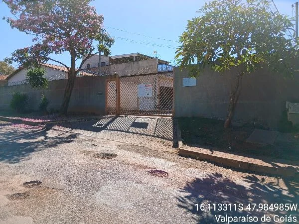 Casa - 2 Quartos - Valparaíso de Goiás — foto 2