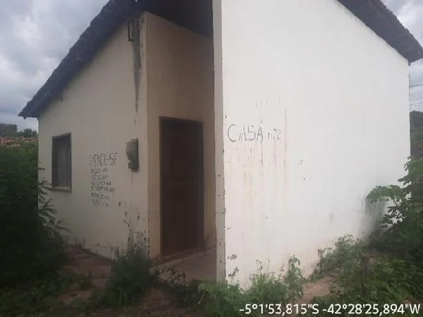 Casa - 2 Quartos - Altos - Desocupado — foto 2