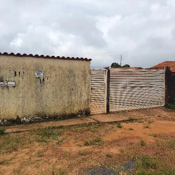 Casa - 2 Quartos - Aguas Lindas de Goias - Ocupado — foto 2
