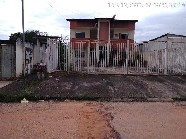 Apartamento - 2 Quartos - Luziania - Ocupado — foto 2