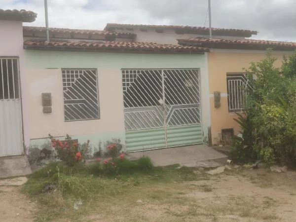 Casa - 2 Quartos - Iacu - Ocupado — foto 2